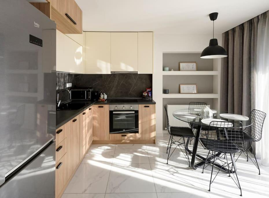 Twin Superior Suites Салоники Экстерьер фото